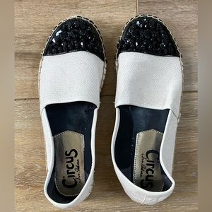 women’s circus shoes